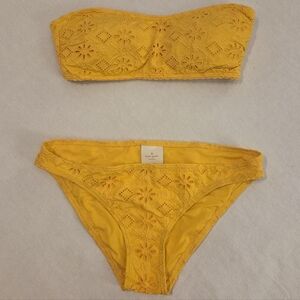 KATE SPADE Saffron Yellow Eyelit Lace Bandeau 2 Piece Bikini Swimsuit Women's S